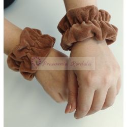 Welurowa opaska nadgarstkowa