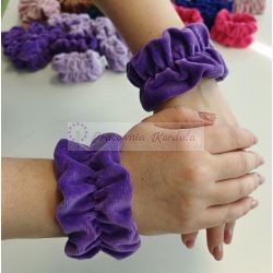 Welurowa opaska nadgarstkowa