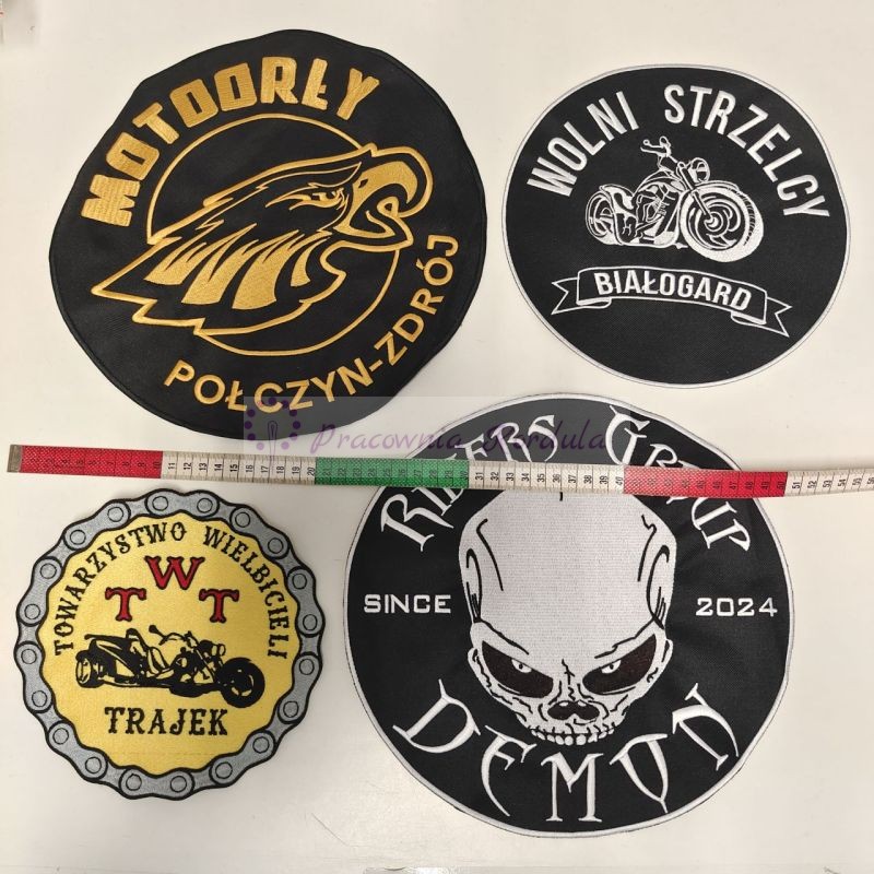 naszywka plakietka haftowana